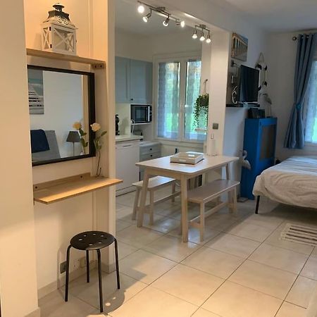 Studio Cosy Bord De Mer Et Centre Ville Pour 4Pers Deauville Zewnętrze zdjęcie